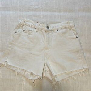 Vintage Levi's White Jean Shorts Frayed Hem Mid-Rise